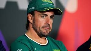 Fernando Alonso signs new 'multi-year' deal with Aston Martin