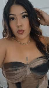 Mayra Davalos's Instagram, Twitter & Facebook