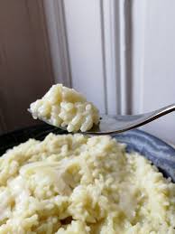 Risotto Au Parmesan Tout Simplement C Secrets Gourmands Risotto Recette Italienne Risotto Parmesan Recettes De Cuisine