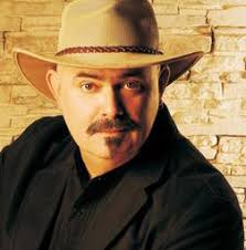 Fernando Marques, 73 vinyl records & CDs found