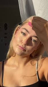 Sofia Cormack's Instagram, Twitter & Facebook