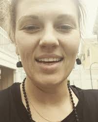 Laurel Ashley's Instagram, Twitter & Facebook