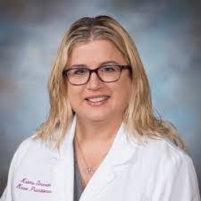 Ariel Freeman's Instagram, Twitter & Facebook