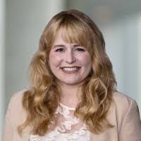 Tara Arrington's Instagram, Twitter & Facebook