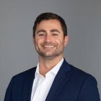 300+ profils pour “Lindros”