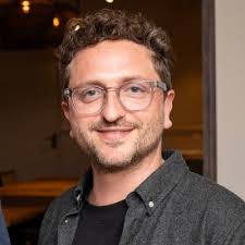 After 8+ years at MessageBird, I've decided that it's time for me to spread  my wings and leave the nest. When I joined, we were around 15 people, in a  garage, and