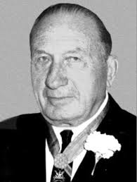 Famous People Buried in Long Island National Cemetery