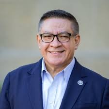 laura capps (@lauracappssb)