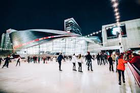 It is also the geographic center of charlotte, with the center point of the city at the intersection of trade and tryon streets. Nascar Hall Of Fame For The Holiday Win Scoop
