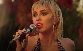Am jolene, jolene, jolene, jolene. From Zombie To Jolene Miley Cyrus Is The Queen Of Cover Songs Dazed