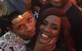 In one show dee had a caller. Empire S Bryshere Gray Shows Momma Dee From Love Hip Hop Atlanta Mad Love