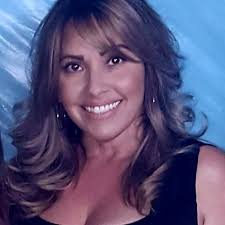 Annette Sevillano (@MsASevillano)