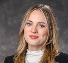 Alexa Madison's Instagram, Twitter & Facebook