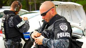 Sep 06, 2010 · earnings according to the bureau of labor statistics, patrol officers had a median annual wage of $51,410 per year as of may 2008. Swat Doctors Aamc