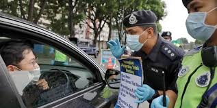 Jelas ismail, pihak pengurusan kondominium itu tidak mempunyai sebarang kuasa untuk melakukan tindakan amaran untuk individu berniqab. If You Were Previously Fined For Not Wearing A Mask In Your Car You Can Now Get A Refund