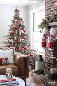 Old fashioned christmas traditions also made me feel happy and secure as a child. How To Decorate A Nostalgia Inspired Christmas Tree