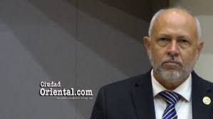 robert arias archivos