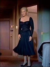 The Cinema File Hitchcock Heroine Style In Vertigo Glamamor Vertigo Dress Iconic Dresses Vintage Hollywood Fashion