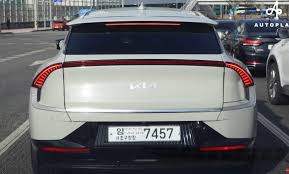 The ev6 gt makes use of dual electric motors with a combined output of 577 horsepower (430 kilowatts). Kia Ev6 Captured In The Real World Korean Car Blog
