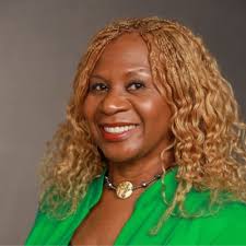 Who's a leader that did this for you? So many for me. Let's start tagging  to shine a light