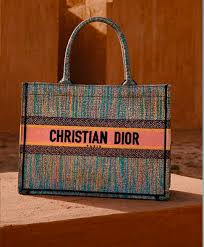 The dior icons will be your best partners this summer for a fresh and natural beauty routine : Dior Has Launched An Online Pop Up Store In The Uae Harper S Bazaar Arabia