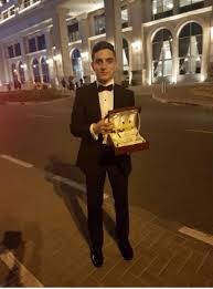 Ulkemizi Yurt Disinda Basari Ile Temsil Eden Ve Dubai 39 De At Bindigi Yarislarda Oldukca Ilgi Cekici Sonuclar Alan Ismail Koyunc Dubai Veterinerler At Bakimi