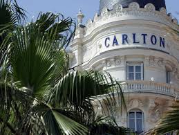 The village is located within ash township and is served by airport community schools. Legendares Haus In Cannes Hotel Carlton An Libanesischen Geschaftsmann Verkauft Der Spiegel