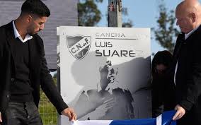 Danubio played against nacional in 4 matches this season. Luis Suarez Celebrated By Club Nacional The Team He Started Out At