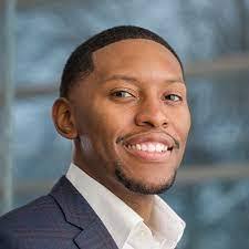 Sean More's Instagram, Twitter & Facebook