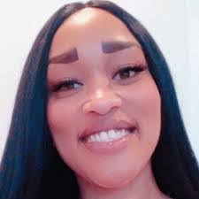 Nicole Billups's Instagram, Twitter & Facebook