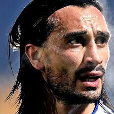 Hakan yakın (22 şubat 1977, basel), türk asıllı i̇sviçreli eski futbolcudur. Hakan Yakin Yakin10hakan Twitter