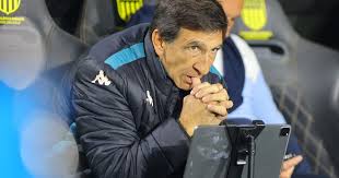 ¡Al Fin! Racing vs. Peñarol: ¿Se Jugó o No? La Decisión Final - Imagen principal del artículo