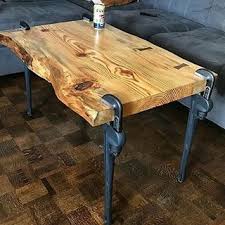 Was Den Das Fur Ein Kunstwerk We Have A Unique Look To Our Shop Going For The Industriedesign Mobel Vintage Industrial Mobel Palettenholz