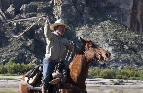 Film screening of “The Three Burials of Melquiades Estrada” at Billy Wilder  Theater honors cinematographer Chris Menges - Daily Bruin