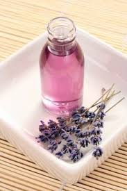 How To Make Lavender Oil At Home The Homestead Survival Oils Diy Beauty Lavender Oil