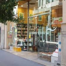 A continuación encontrará la dirección, el teléfono y la página web de casa del libro en valencia. Top 10 Best Librerias In Valencia Spain Last Updated October 2020 Yelp