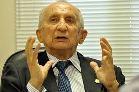 Ex-ministro do STJ, nascido no RN, sofre AVC em Brasília