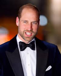 Buongiorno! Si può capire quanto il bellissimo principe William sia stato  nominato "Uomo Calvo più sexy" per un secondo anno di fila. 🔥Buona  giornata! #princeofwales #princewilliam #princessofwales #katemiddleton  #princesscatherine #kensingtonpalace ...