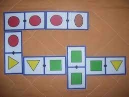 Aqui um jogo pedagógico super fácil de fazer! Resultado De Imagem Para Jogos Ludicos Com Formas Geometricas Jogos Ludicos Jogos Forma Geometrica