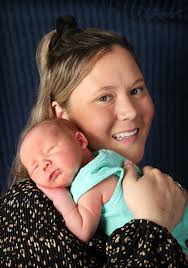 Mum's miracle Christmas baby after infertility heartbreak