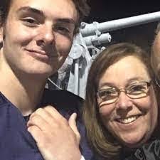 Sabrina Cheatham's Instagram, Twitter & Facebook