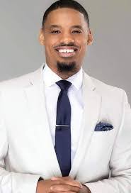 Cecelia Mcfadden's Instagram, Twitter & Facebook