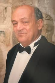 9 snin ilu, bkejna t-telfa ta' Carmelo Agius missier Silvana. Il-Mulej  jaghtih il-mistrieh ta' dejjem.