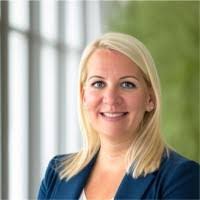 Elisabeth Schuster's Instagram, Twitter & Facebook