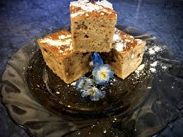 8.răspândiți aluatul pe merele coapte. Prajitura Cu Mere Rase In Aluat Gatesc Ro