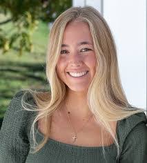 Katie Dong's Instagram, Twitter & Facebook