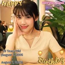 Selamat ulang tahun untuk salah satu member JKT48 generasi kesepuluh saat  ini, yaitu Gabriela Abigail yang ke-19. Semoga sehat selalu dan panjang  umur. 🎂🎂🎂🎂 Happy 19th Birthday for Gabriela Abigail, one of