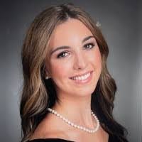 Carrie Durrett's Instagram, Twitter & Facebook