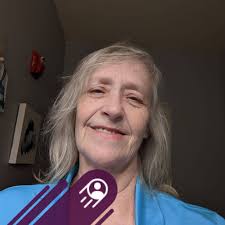 Should Native American men be allowed to wear their hair long at school?