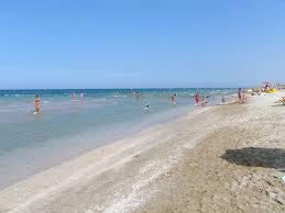 Spiaggia di marotta from mapcarta, the open map. Spiaggia Torrette Di Fano Marche Spiagge Italiane Su Trovaspiagge It